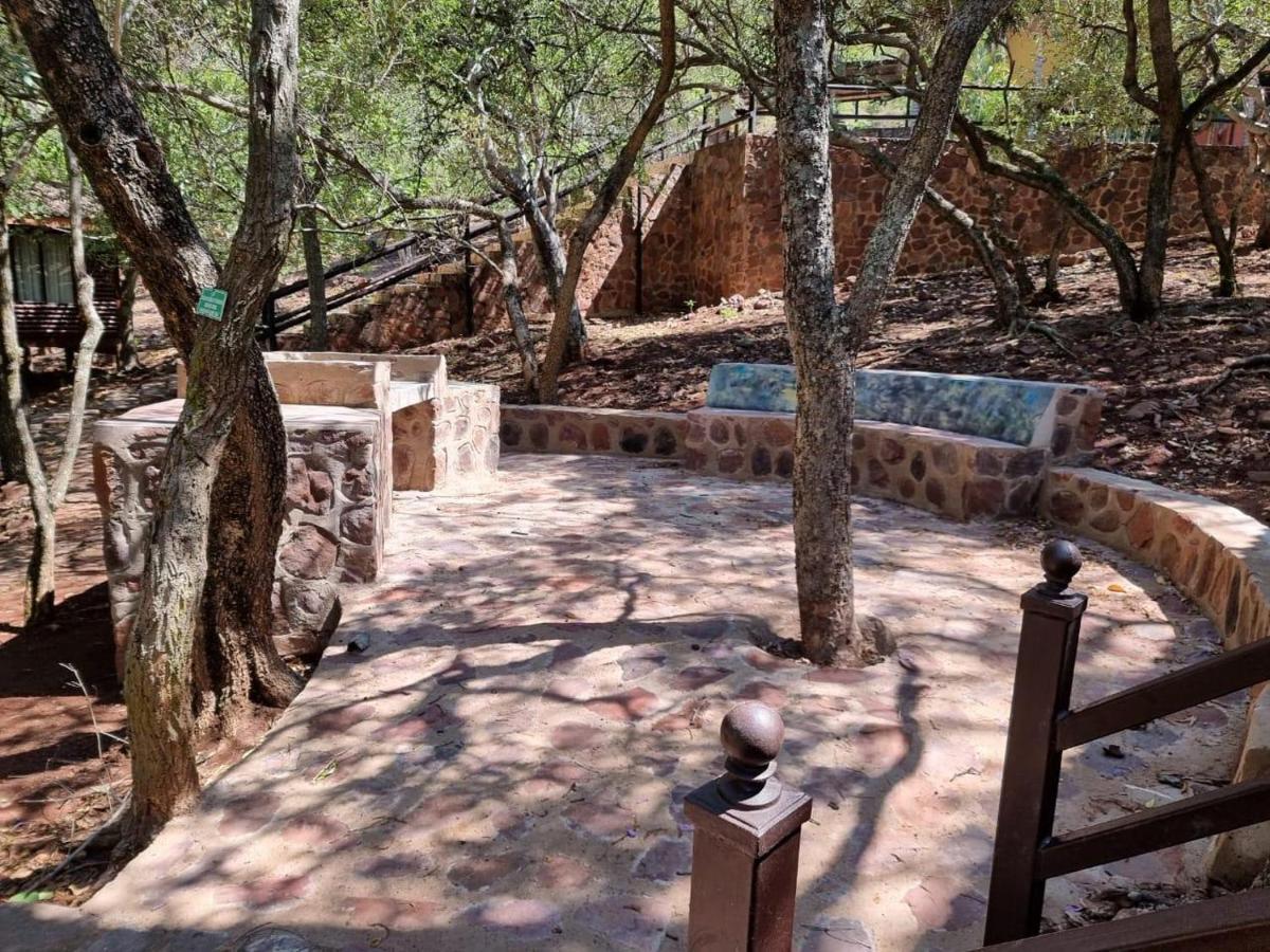 Waterfall Safari Lodge Winterkamp Exterior foto